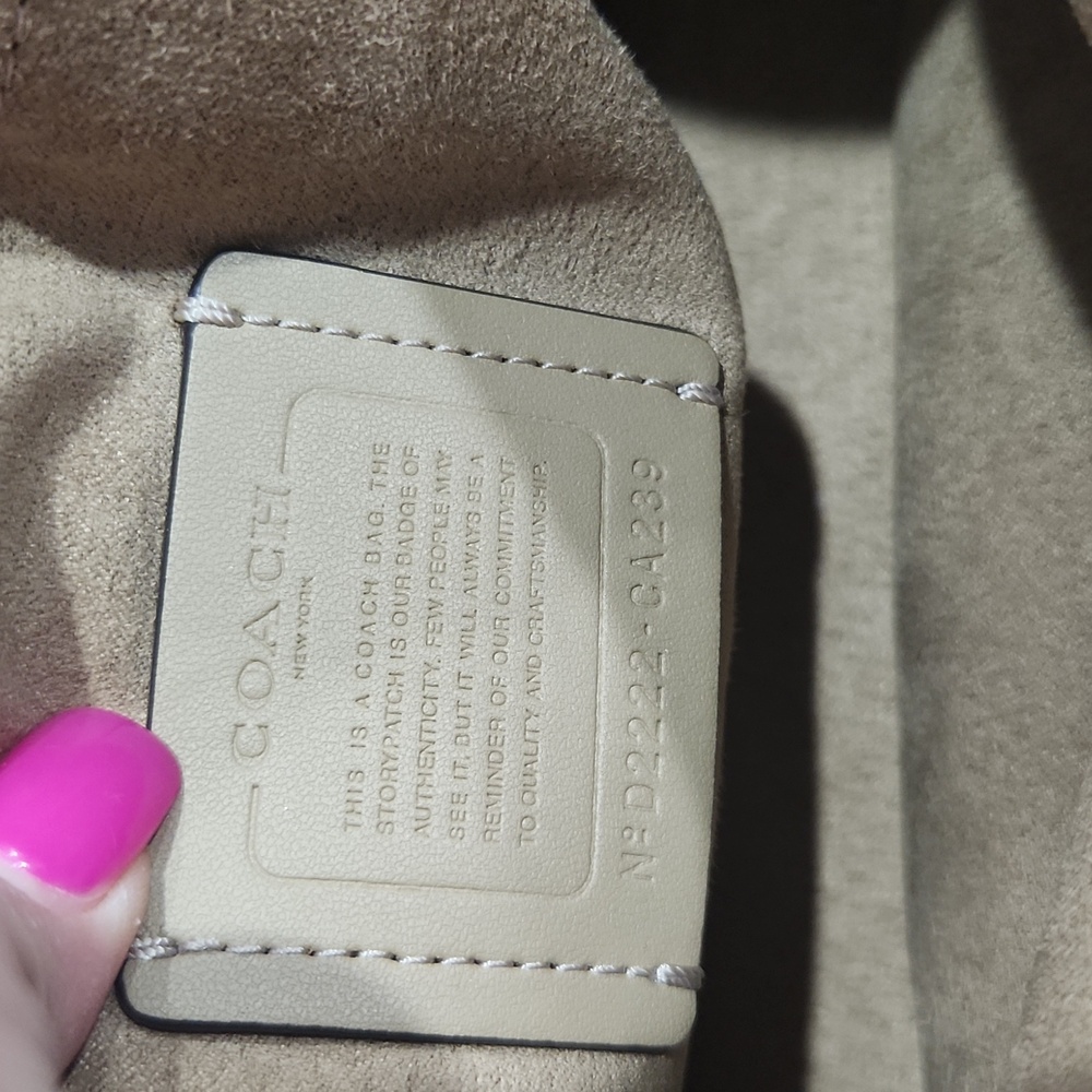 NWT. Coach Lane whipstitch shoulder bag and accessories - Picture 15 of 16